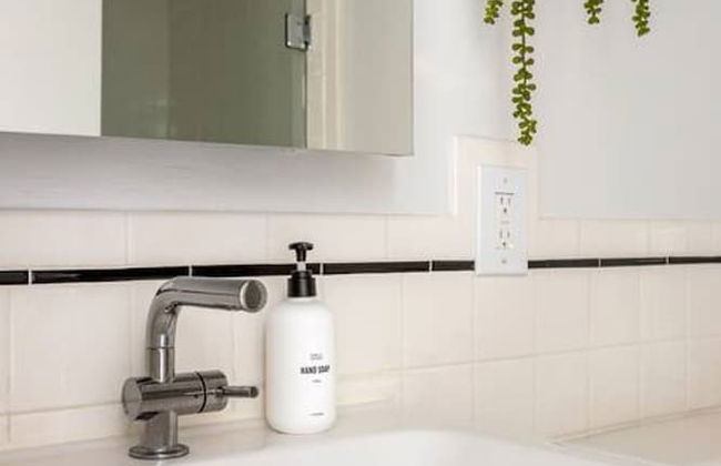 Mid-century Gem w Secret 4th Bedroom Near Downtown - Foto 53