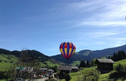 Chalet in Notre-Dame near Ski Lift - Foto 12