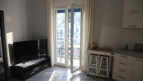 AKTI Apartment - Photo 2