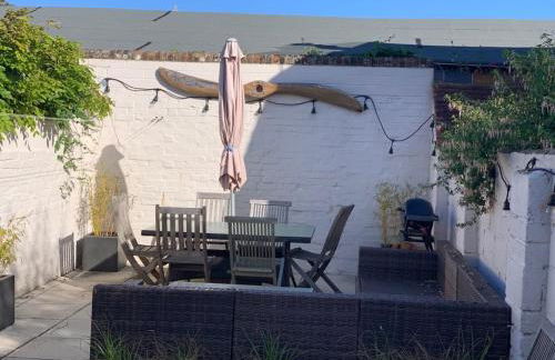 Centre of Yarmouth, Isle of Wight, sunny cottage - Foto 59