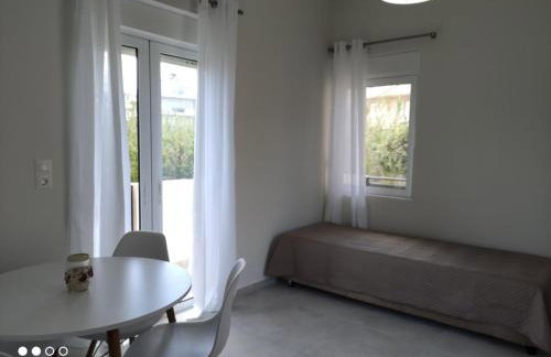Yannis Apartments - Photo 9