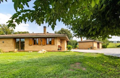 Can Noguer – Casa con piscina y jardín - Photo 2