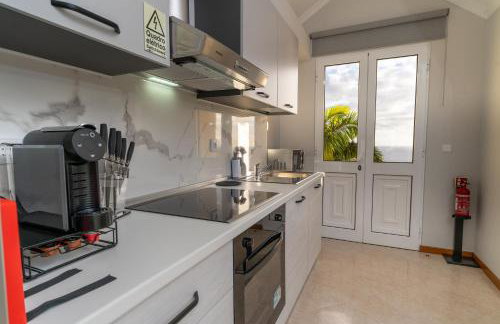 Vanda House com 2 Quartos Vista Mar e montanha no centro da Ilha - Foto 7