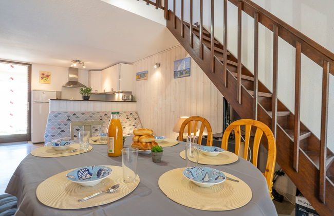 3 bedroom House in Saint-Cyprien with terrace - Photo 10