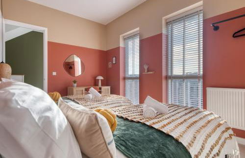 Cambridge - hot tub, sauna, parking, pool table - Foto 32