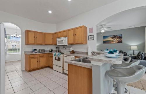 Villa Eman 5bed 4bath with Private pool& Hot Tub close 2 Disney & Legoland - Foto 26