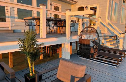 Private Waterfront Beach House with Fire-pit - Foto 42