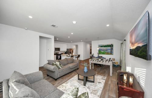 Marice Escape at Fulshear with Community pool - Foto 10