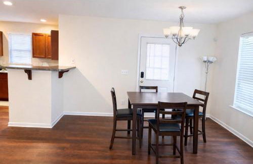 3 Bed 3 bath house - Ready to serve you comfort ! - Foto 4