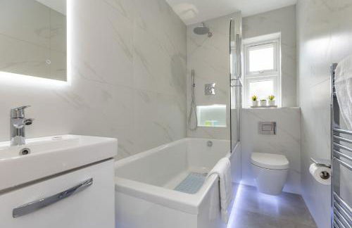 Stanley House - Photo 6