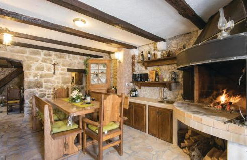 Pet Friendly Home In Orebic - Photo 3