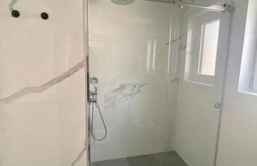 Marina Bay - Exclusive Apartment with Private Pool and Adriatic Sea View - Foto 11