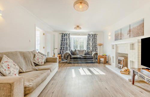 Henrow House Lymington 4 Bed Detached Home with Hot Tub - Foto 10
