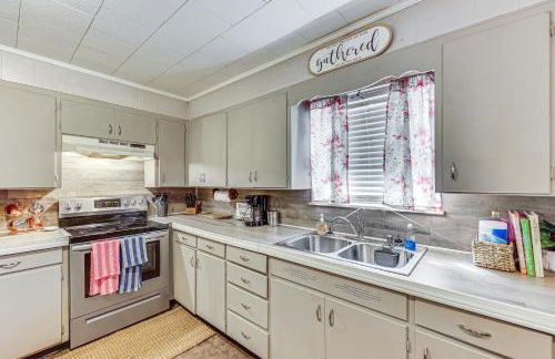 Rural Escape Near Lake Ouachita with Gas Grill! - Foto 9