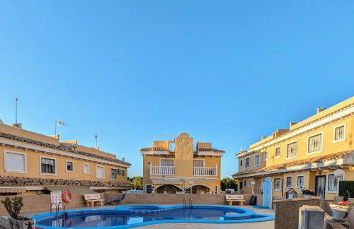 2 Bedroom Algorfa Townhouse with Pool - Foto 50