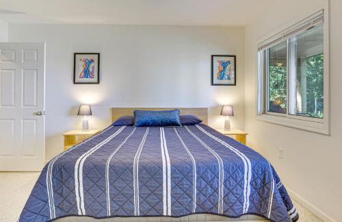 Lake Champlain Retreat with Grill, Fire Pit! - Foto 10