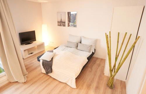 Gemütliches und helles Studio Apartment mit Balkon, Badewanne, WLAN, Parkplatz - Foto 12