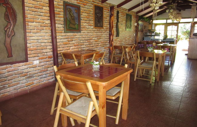 Mataveri Inn - Photo 31