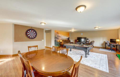 Columbia Falls Private Retreat Pool Table and Deck! - Foto 8