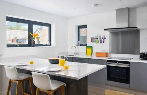 Lakeside property with spa access on a nature reserve Sunbird Cottage BV20 - Photo 3