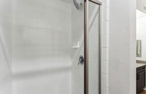 2 BD Luxe Oasis, Near The Star and Shops - Foto 27