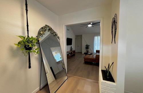 King Bed Suite in Conroe , Garage Available - Foto 7