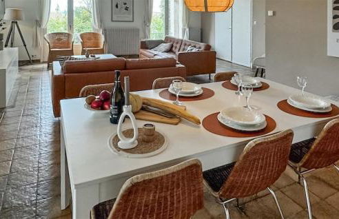 Nice Home In Cesseras With Wifi - Foto 5