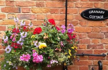 Granary Cottage - Photo 4