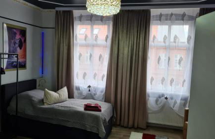 Best-Preis -Gold Suite- mit Netflix, Self-Check-In, eBike Ladestation, Fahrradraum, WLAN, Netflix und Massagesessel - direkt am Elberadweg im Herzen von Wittenberge - Foto 38