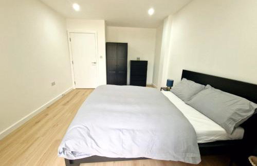 FlexiLux Stays - Luxury Brand New Apt L1B134 - Foto 3