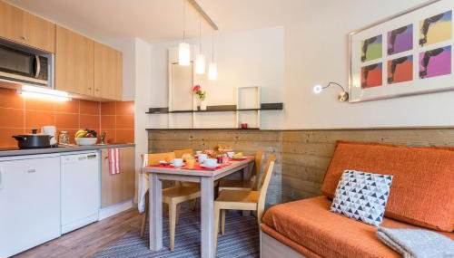 Résidence Pierre & Vacances Le Britania - Foto 4, stove, minibar