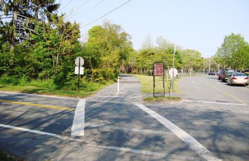 Whip-o-Will Woods: Dog-Friendly Cape Cottage - Photo 15