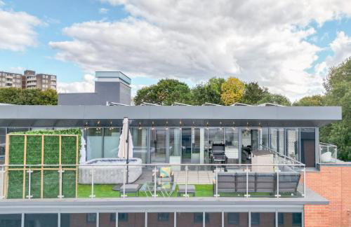 Luxury Penthouse with Private Hot Tub Overlooking Leeds City Centre - Foto 46