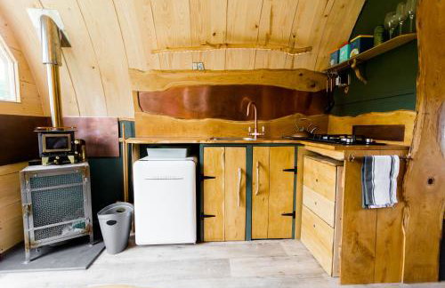 Beautiful 1 bed Glamping pod in Battle - Photo 6
