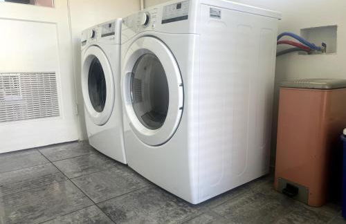 Spectacular Midcentury-Modern Home - Pool, Spa,View - Foto 22