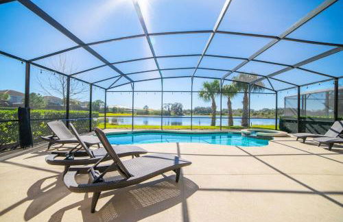 Sunny Villa, 6bd, 5ba, South facing pool and hot tub - Foto 27