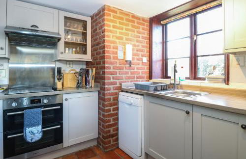 Lanthorn Cottage - Photo 11