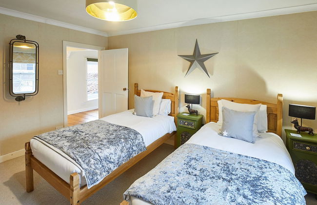 Host Stay Sixpence Cottage - Foto 12