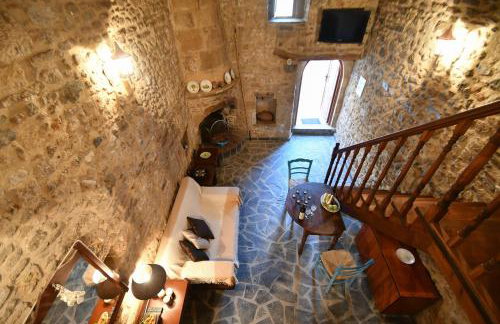 Stone house - Photo 20