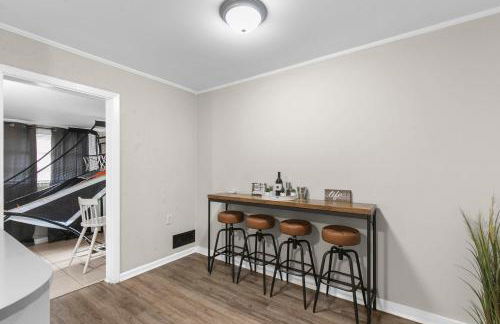 Suburban Bliss Getaway Wi-Fi Parking Long Stay - Foto 12