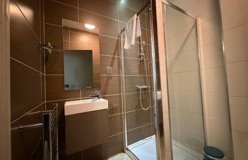 HNFC Stays - Business studio with amenities - Foto 7