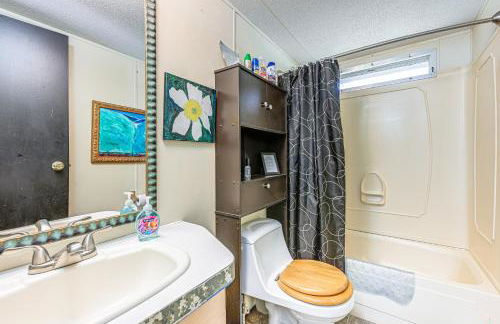 Fire Pit and Decks Creekside Cabin in Robbinsville - Foto 22