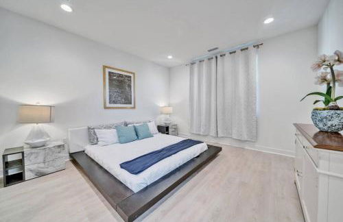 Dreamy Bloom Enclave Irivne LA RMV - Photo 14