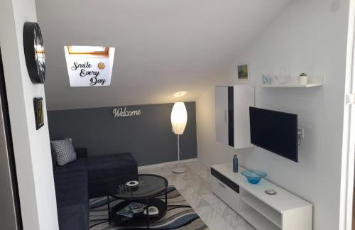 Apartman prvi red do mora - Foto 9