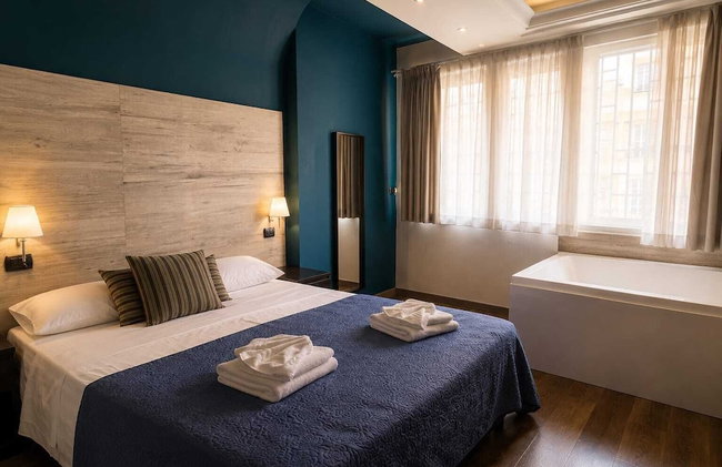 Royalty room spa - Photo 27