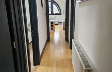 2 Bedroom City Centre Penthouse Loft Apartment - Foto 19