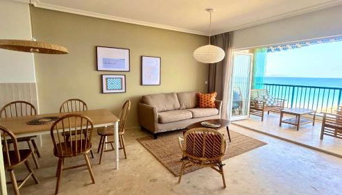 New ! beachfront apartment, swimming pool and sports facilities - Foto 5