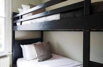 Station House - Photo 15