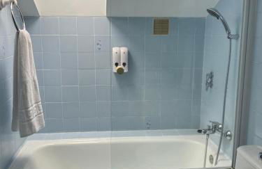 Duplex 122m2, 4 dormitorios, 2 baños completos, Wifi 1GB - Foto 22