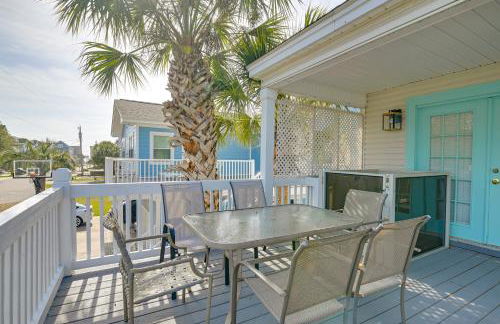 Walk to Ocean Surfside Beach Gem with Private Pool - Foto 2